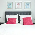 Barcelona Chillinghouse 10 3min Von Ice, Netflix,garten Apartment