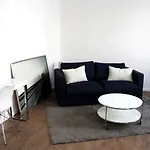 Barcelona Chillinghouse 10 3min Von Ice, Netflix,garten * ジークブルク